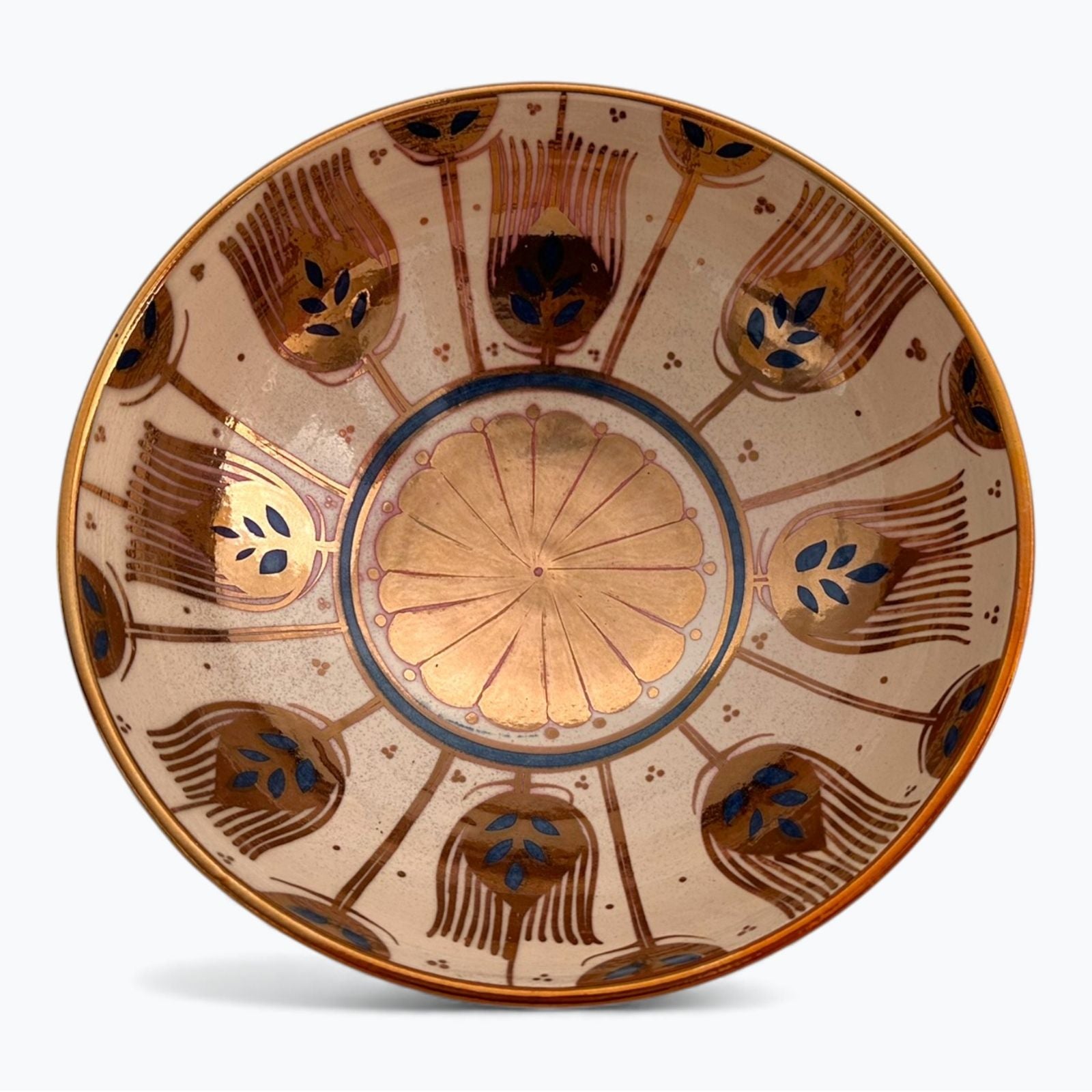 Cuenco con motivo de cardinas en reflejo metálico