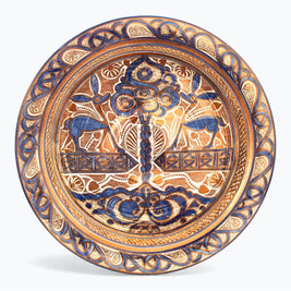 Plato de pareja de ciervos ante el árbol de la vida en reflejo metálico